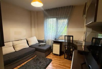 Apartament cu 4 camere decomandat în 9 Mai - 7