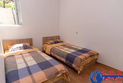 ID 561 Apartament 2 camere de inchiriat - 4 paturi - 18