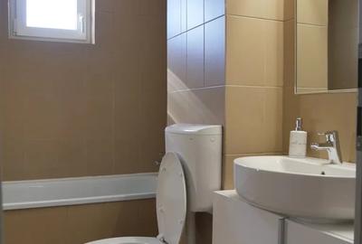 Apartament cu 3 camere decomandat în Tomis III - 12