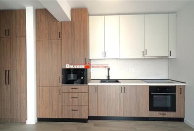 Apartament cu 2 camere semidecomandat în Central - 1