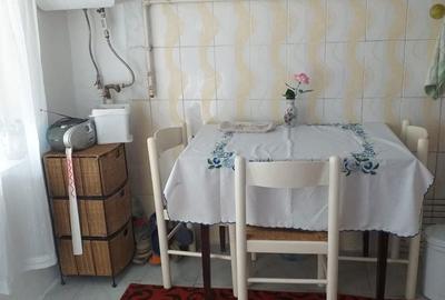 Casă cu 7 camere cu Teren 900 Mp în Măgureni - 2
