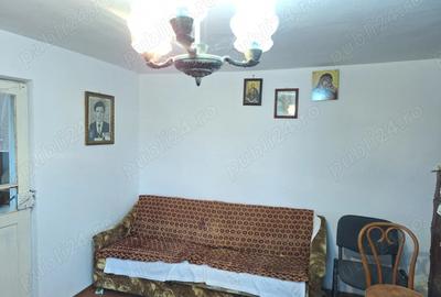 Vand casa trei camere - 3