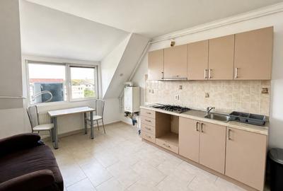 Apartament cu 3 camere semidecomandat, mobilat în Lipovei - 2