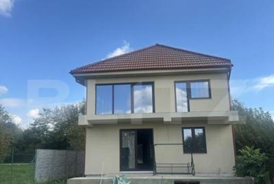 Casă cu 6 camere cu Teren 900 Mp în Central - 12