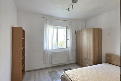 Apartament cu 3 camere semidecomandat în Tineretului - 5