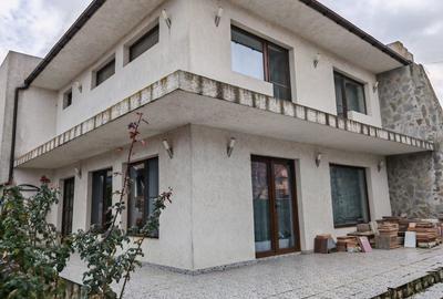 Casă individuală cu 4 camere în Berceni