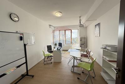 Apartament cu 3 camere de vânzare Voluntari - 8