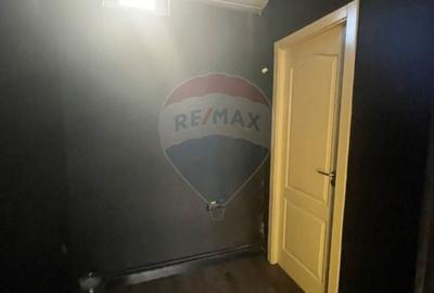 Spațiu comercial, de 40 mp, în Ultracentral - 7