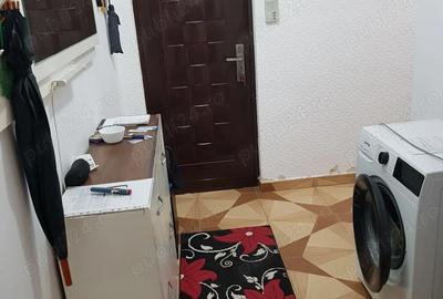 Dau in chirie urgent apartament 2cam zona rogerius etj 4,str Coposu - 6