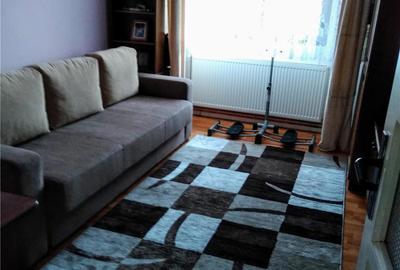 Casă cu 4 camere cu Teren 440 Mp în Central - 2