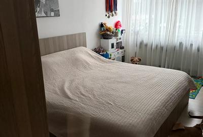 Apartament cu 2 camere semidecomandat în Metro 1 - 9