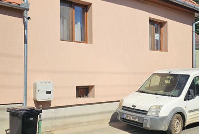 Casă cu 4 camere în Rășinari - 8