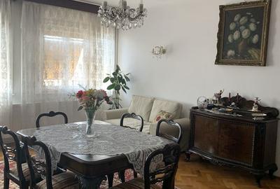 Apartament cu 3 camere decomandat, mobilat în Gruia - 1