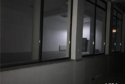 Spațiu comercial, de 109 mp, în Central - 1