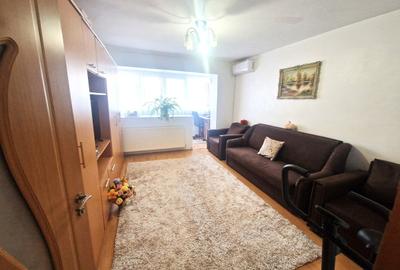 Drumul Taberei, Favorit - 1