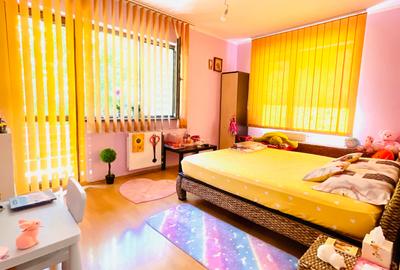 Apartament cu 4 camere decomandat în Vitan - 6