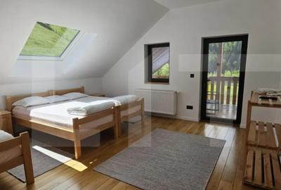 Casă cu 5 camere cu Teren 2908 Mp în Central - 8