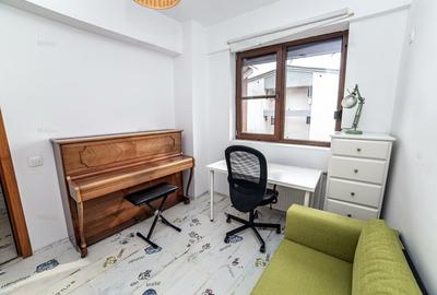 Apartament cu 3 camere semidecomandat, mobilat în Dămăroaia - 11