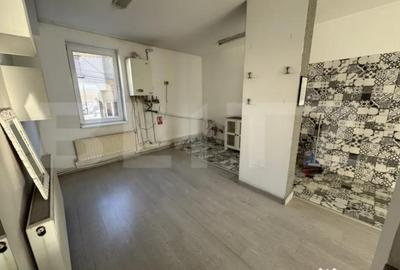 Spațiu comercial, de 65 mp, în Central - 5