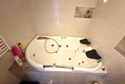 Apartament cu 4 camere decomandat în Central - 13