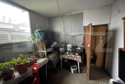 Casă cu 3 camere cu Canalizare în Romanești - 10