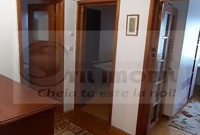 Apartament cu 3 camere decomandat, mobilat în Nicolina - 10