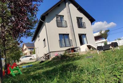 Casă cu 4 camere cu Teren 573 Mp în Central - 18