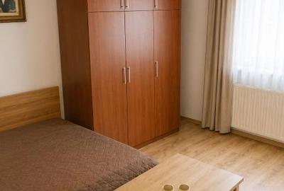 Apartament cu 3 camere decomandat în Noua - 4
