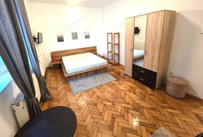 Apartament de inchiriat ultracentral, langa Parcul Eminescu - 1