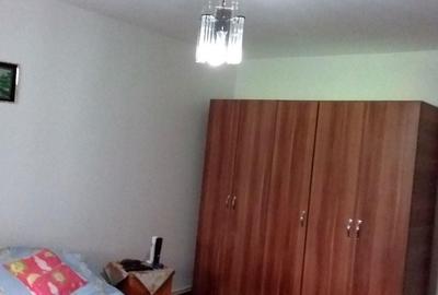 Casă cu 4 camere în Central - 2