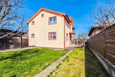 Casă individuală cu 5 camere cu Canalizare în Cumpăna