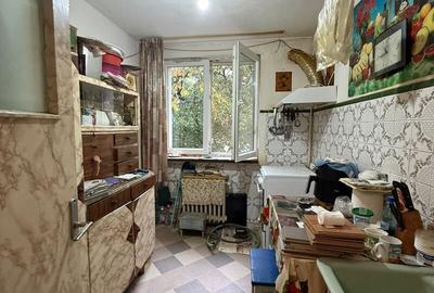 Titan- bloc 4 etaje - 2