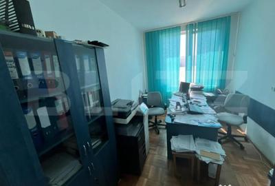 Spațiu comercial, de 19 mp, în Micro 6 - 4