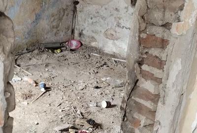 Casă individuală cu 4 camere cu Canalizare în Central - 6