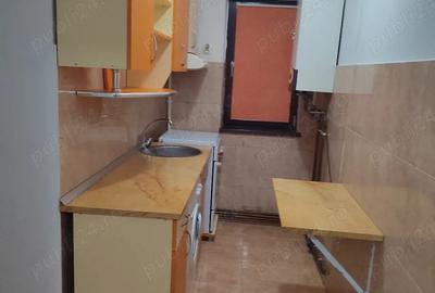 Apartament cu 3 camere decomandat în Central - 4