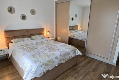 Casă cu 9 camere cu Teren 1845 Mp în Central - 9