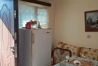 Casă cu 7 camere cu Teren 1974 Mp în Sud - 1