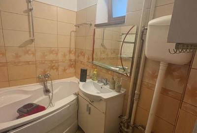 Apartament cu 3 camere decomandat în Central - 7