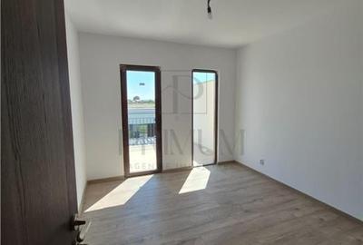 Duplex finalizat - bine compartimentat - toate utilitatile - doua balcoane - 11