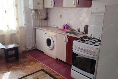 Apartament cu 2 camere decomandat în Central - 1