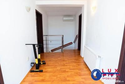 Casă cu 4 camere cu Teren 503 Mp în Central - 2