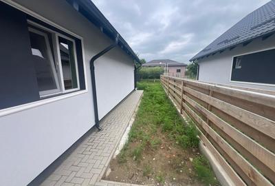 Casă individuală cu 3 camere cu Canalizare în Lunca Cetățuii - 3