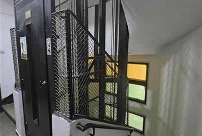 Apartament cu 3 camere decomandat în Calea Victoriei - 12