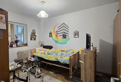 Apartament cu 2 camere decomandat în Apărătorii Patriei - 7