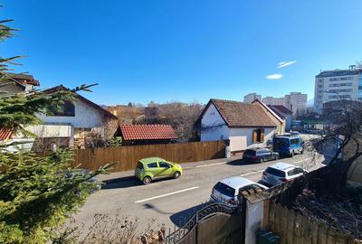 DESCOPERĂ FARMECUL BRAȘOVULUI: CASĂ AVÂND CURTE INTIMĂ ÎN ZONĂ LINIȘTITĂ - 3