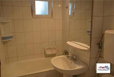 Apartament 2 Camere de Inchiriat Zona Dambu Pietros - 3