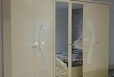Casă cu Teren 1075 Mp în Central - 3
