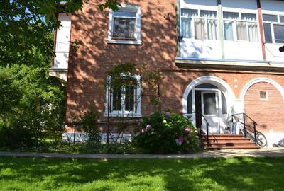 Apartament cu 2 camere decomandat în Central - 4