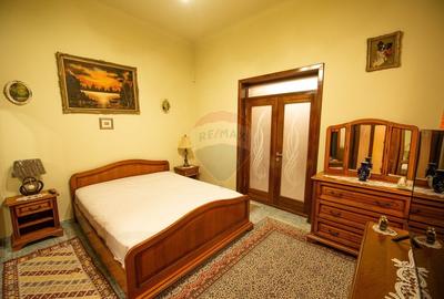 Casa / Vila cu piscina, 6 camere de vanzare in zona Central - 28