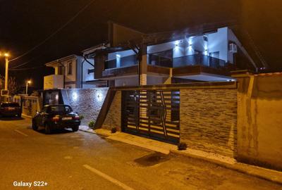 Casă cu 3 camere în 23 August - 8